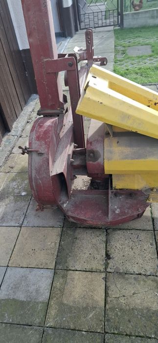 Jednorzedowa sieczkarnia do kukurydzy