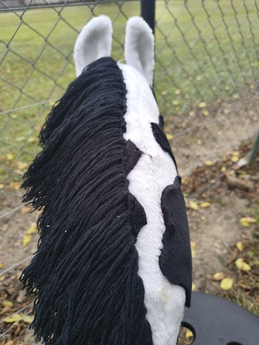 Hobby horse biało czarny