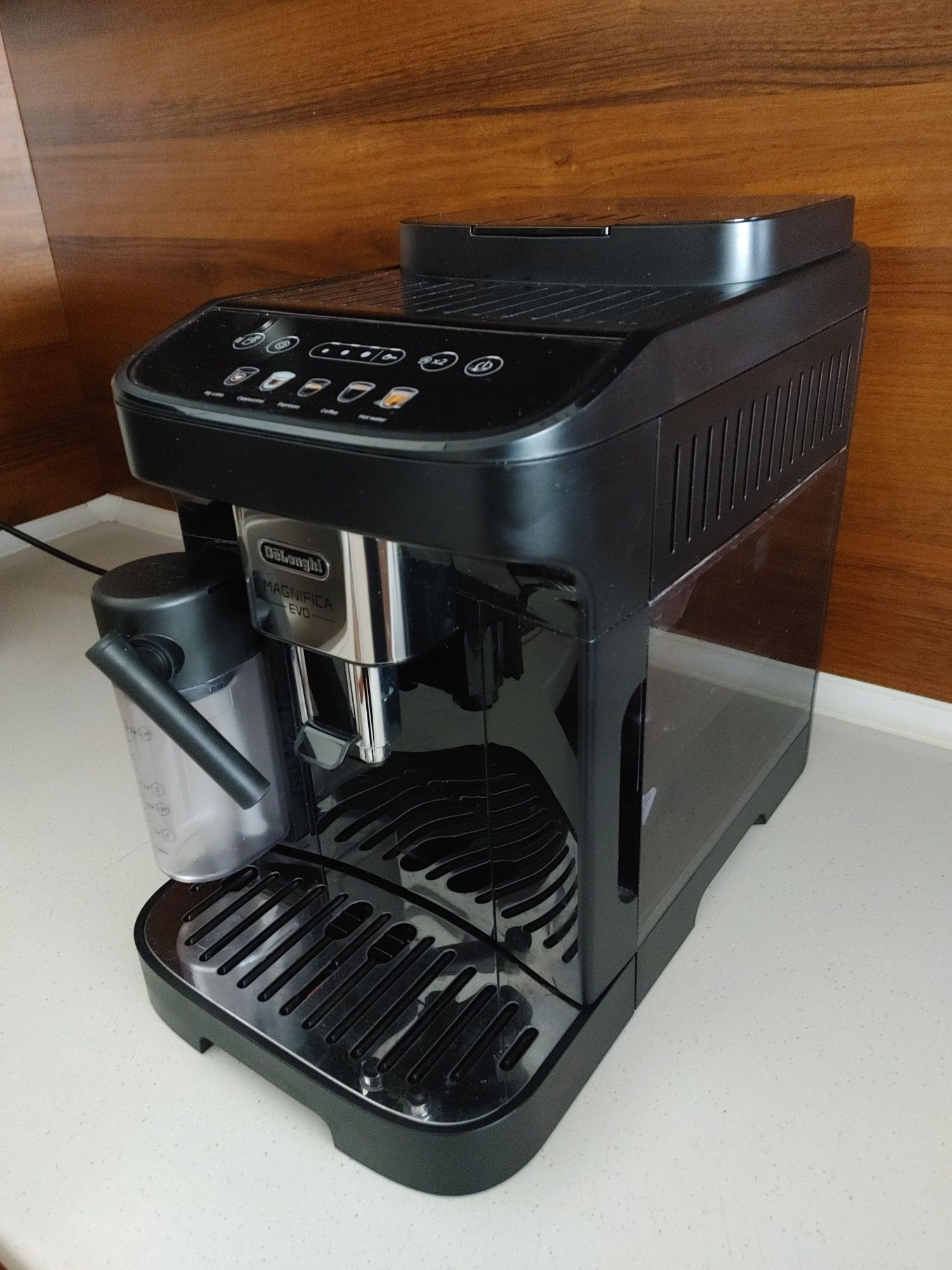 Ekspress Magnifica Evo DeLonghi bdb