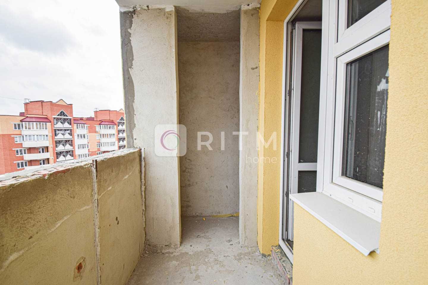 3-к. квартира 81 м2 з балконом, і/о та роздільним плануванням