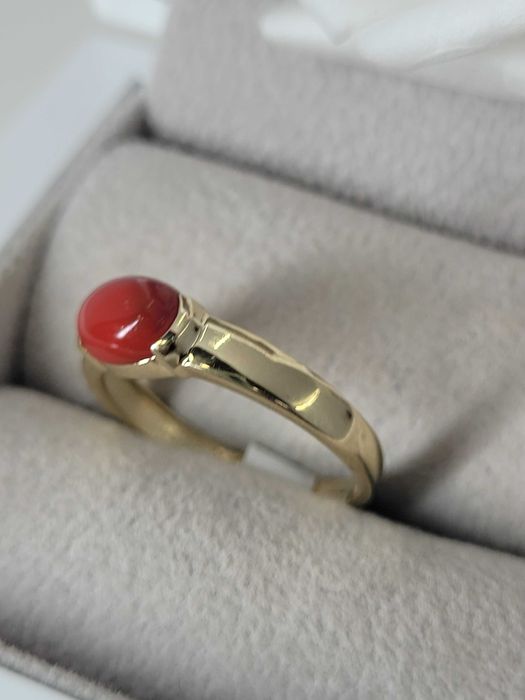 Złoty pierścionek z czerwonym kamieniem próba 585  sklep