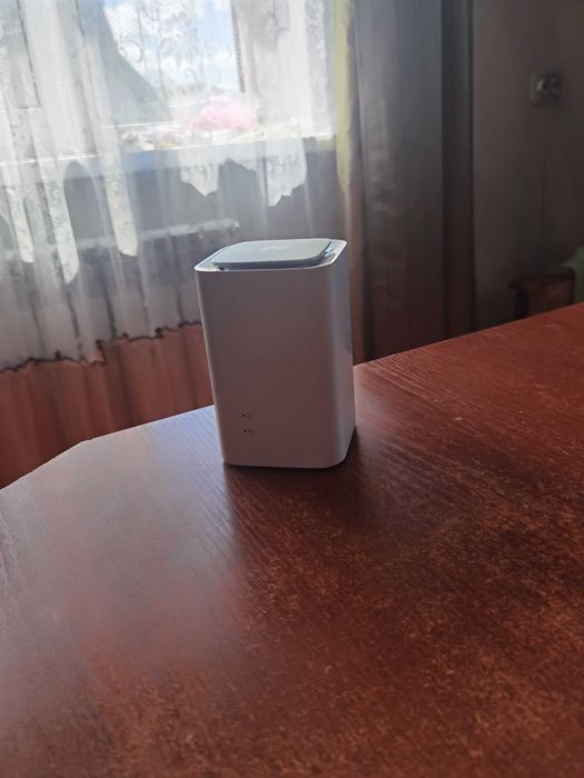 4G Wi-Fi роутер Huawei E5180s-22 + Антены