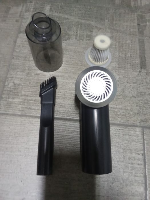 Mini aspirador novo em caixa USB