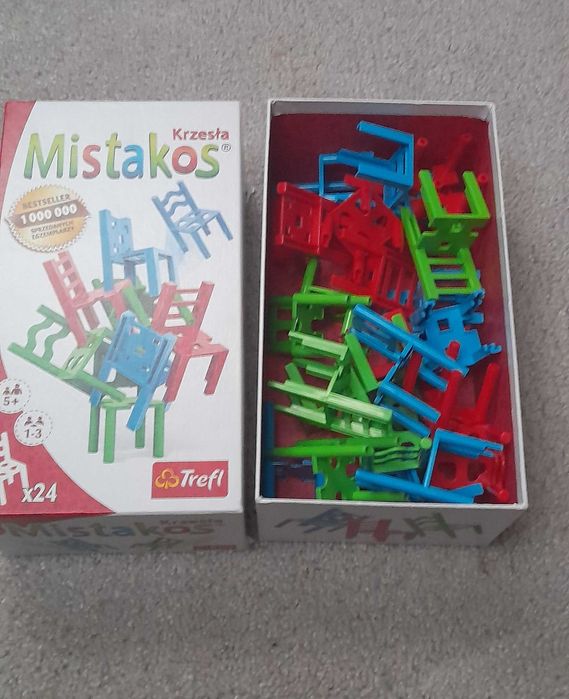 Gra krzesła mistakos