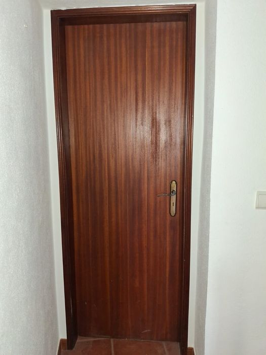 Portas madeira sem aro