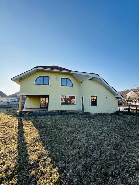 Продаж Будинку/Краєвиди/10хв Центр