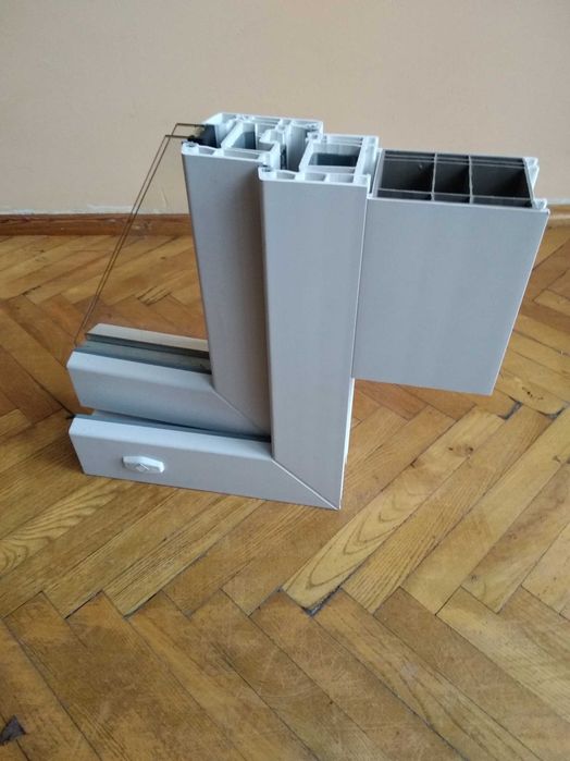 Zawiasy okucia Okno Veka PCV, model,wzór, zawiasy,