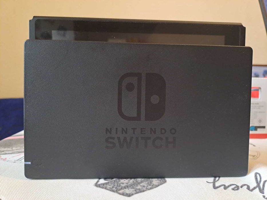 Nintendo Switch Neon Blue-Red