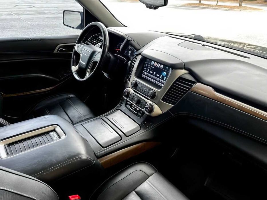 GMC Yukon      2020