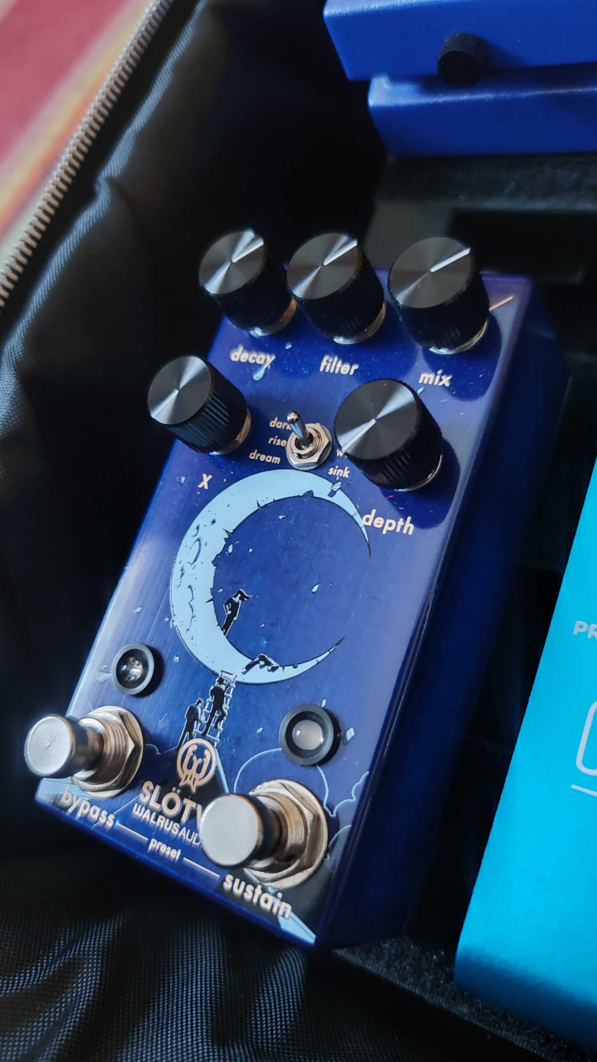 Walrus Audio Slötvå Multi-Texture Reverb