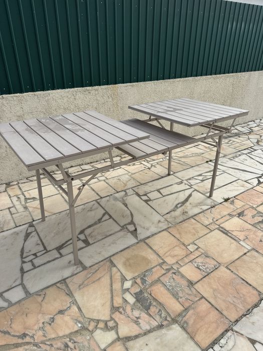 Mesa com 4 cadeiras exterior