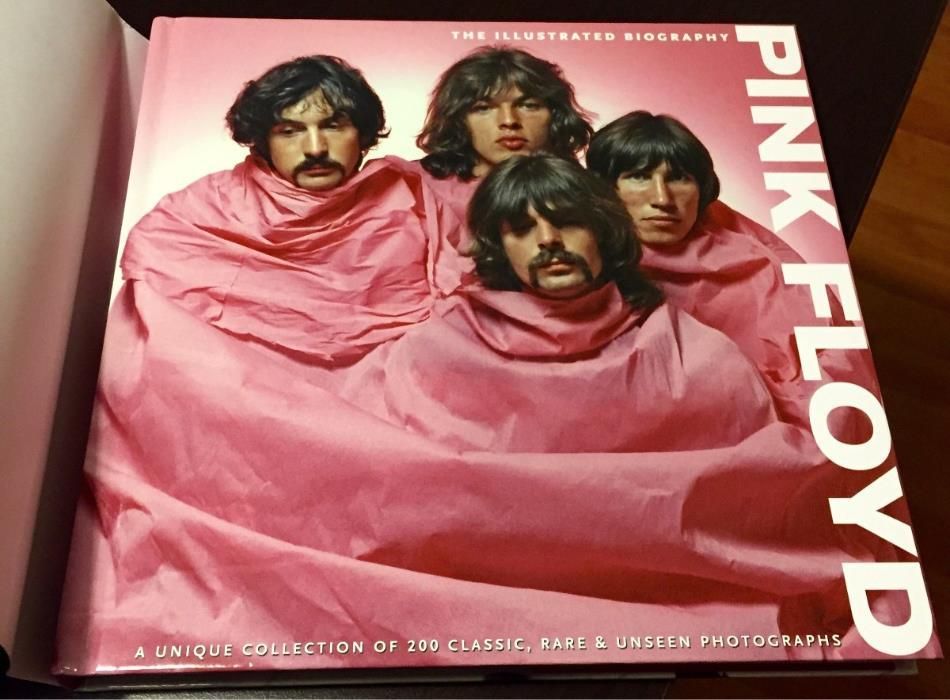 Livro Pink Floyd: Illustrated Biography (Classic Rare & Unseen)