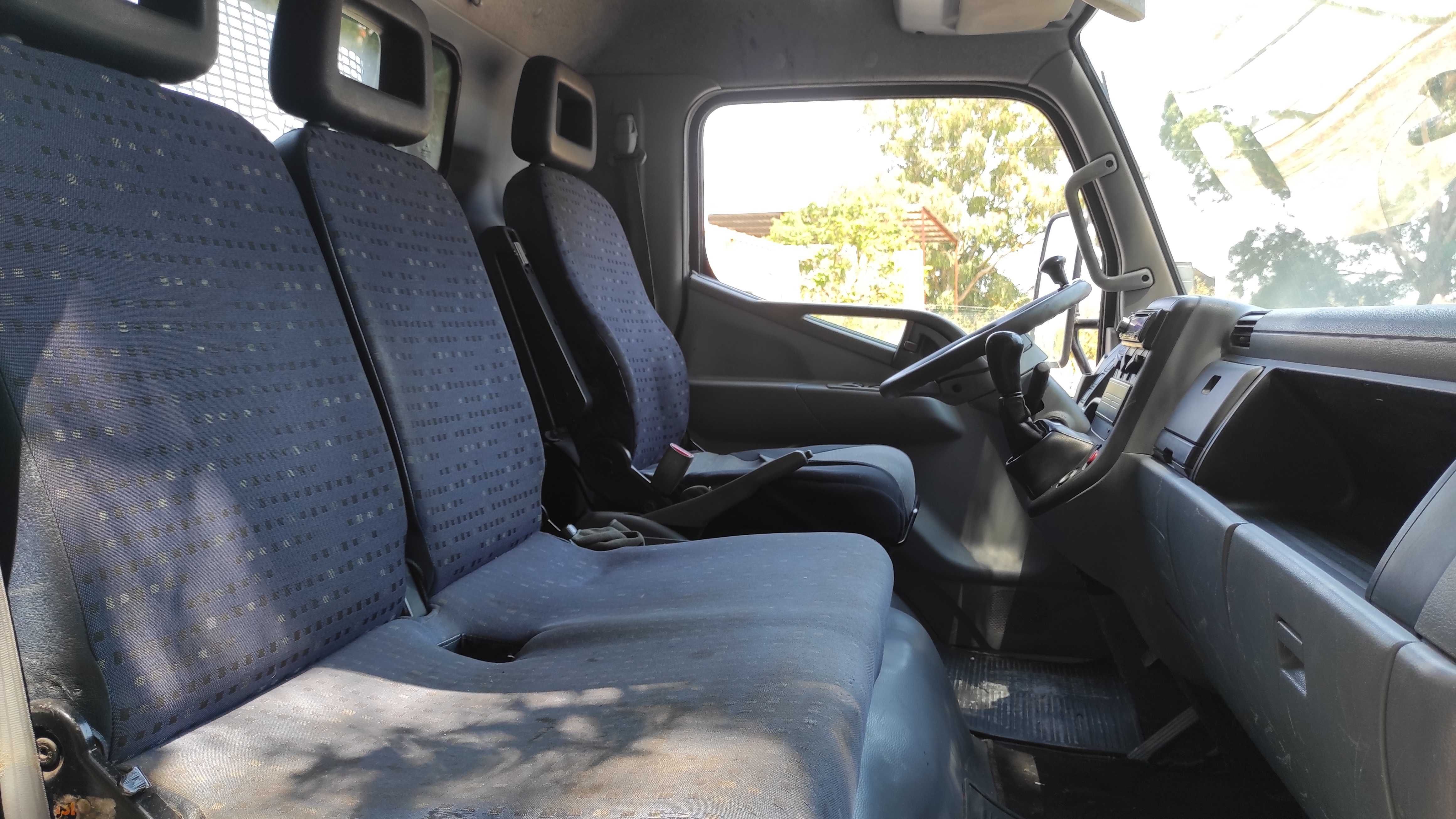 Mitsubishi  Canter