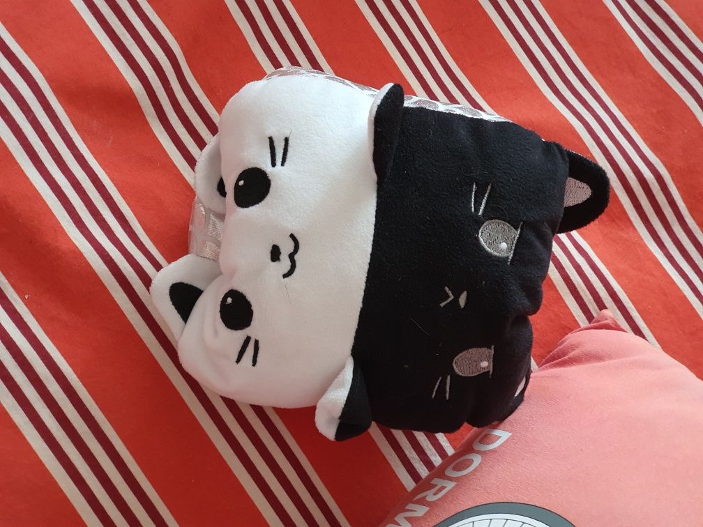 Vendo peluche gatinho.