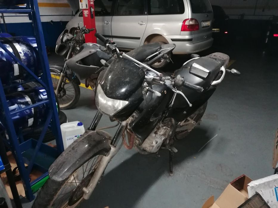 Honda XN 400 (Falcon)