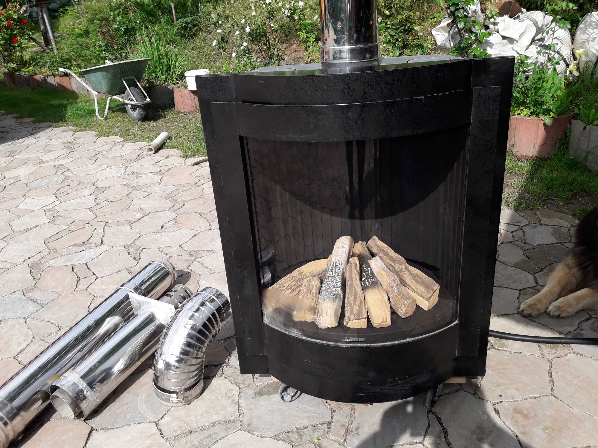 Duży Markowy piec gazowy 8,5KW kominek FABER komplet rur koncentryczne