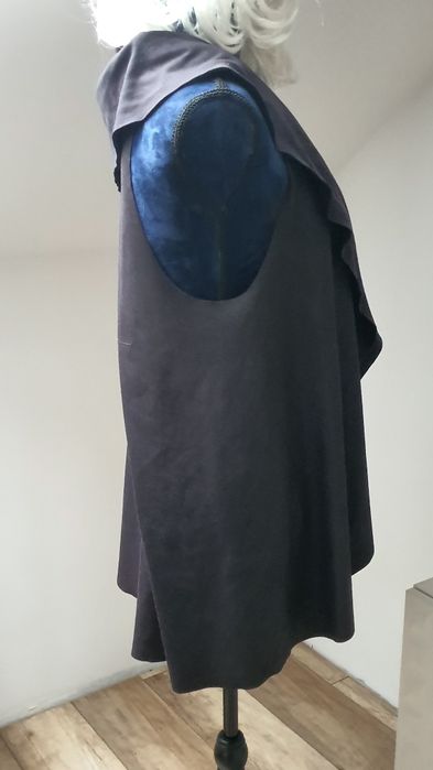 Narzutka, bezrękawnik Taffi