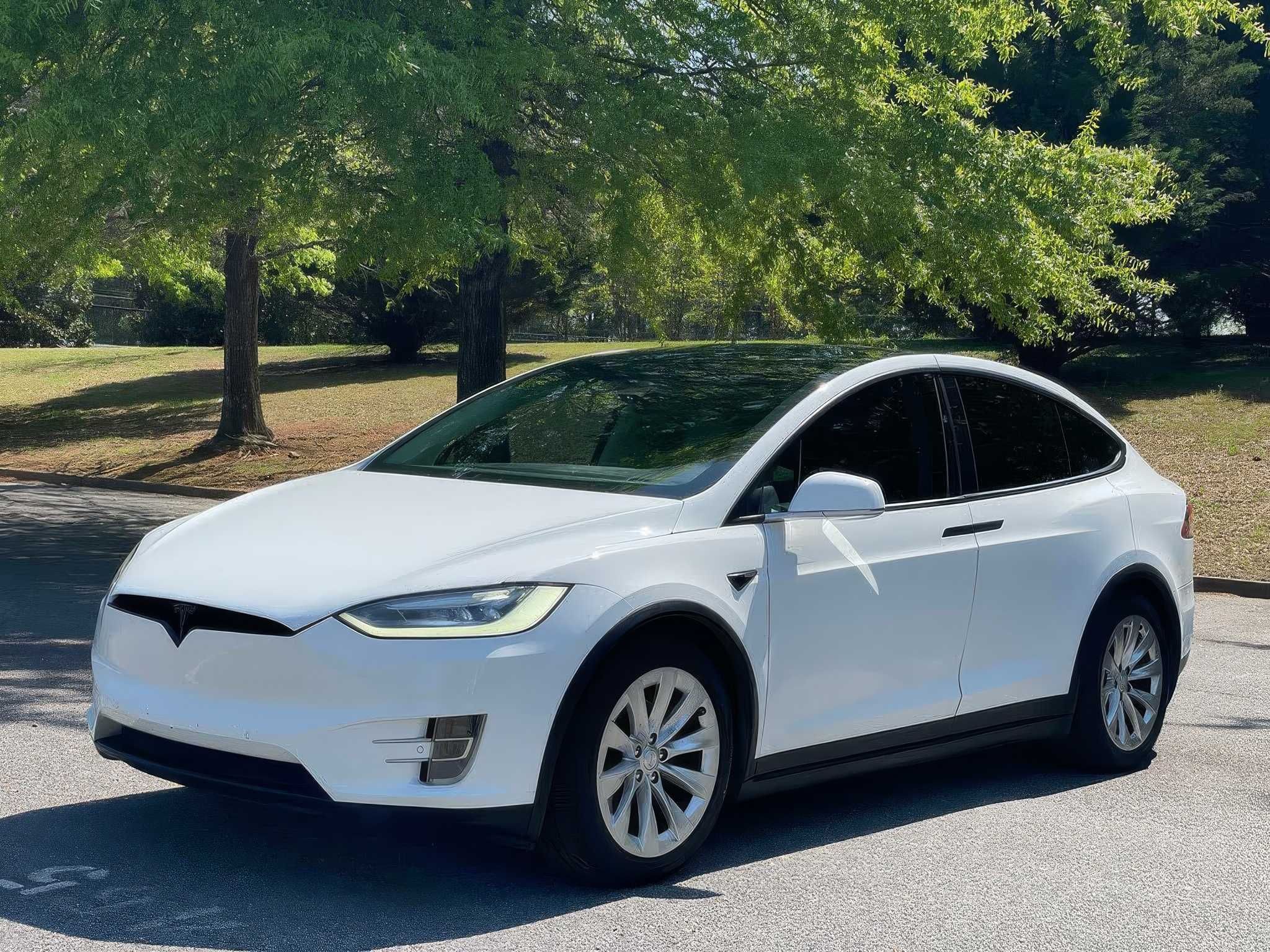 2016 Tesla Model X 90D