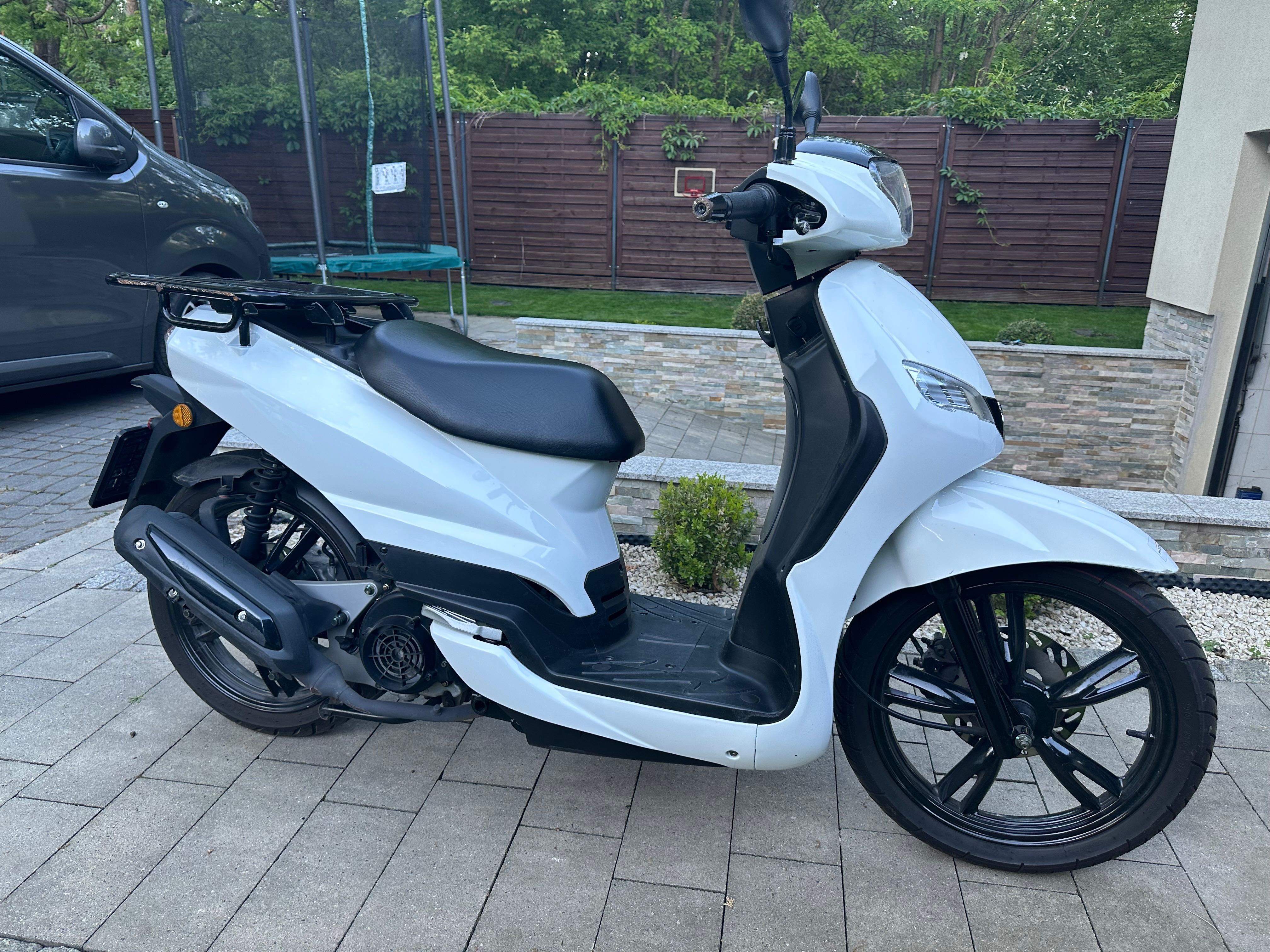 Peugeot tweet PRO 2022 dostawczy 4 tys km 125 cc. FV