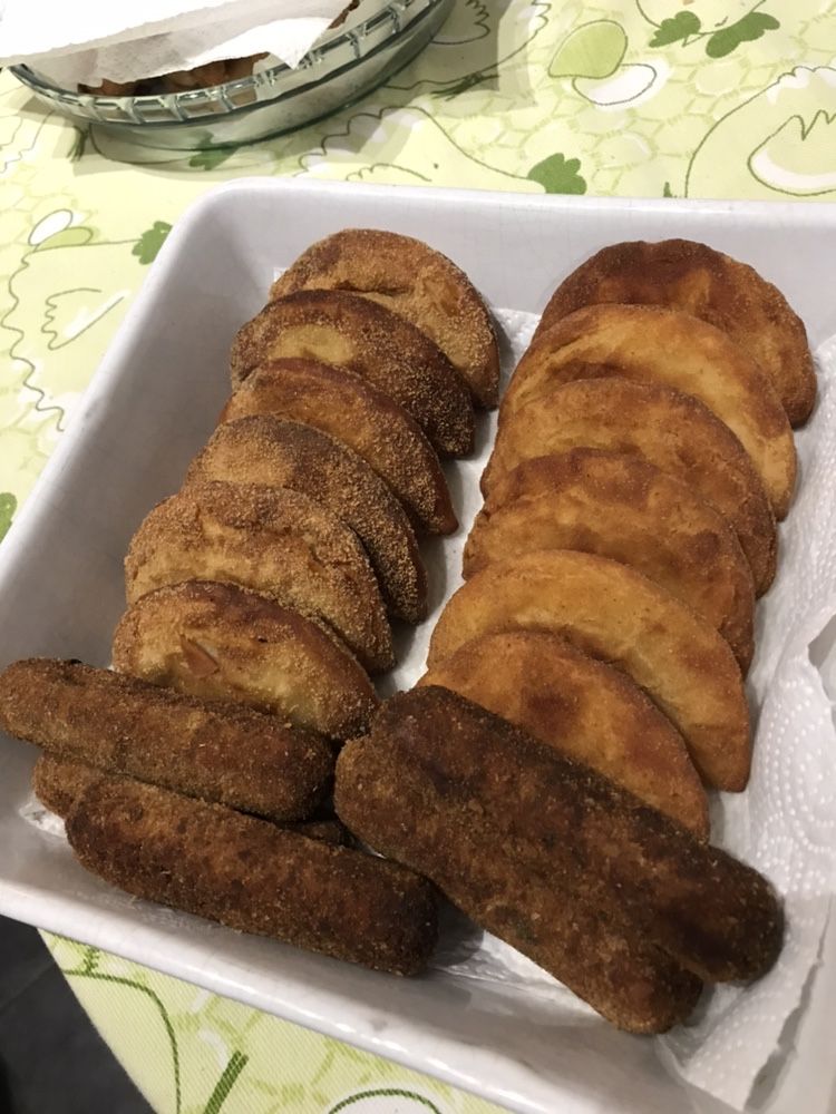 Salgados Rissois croquetes pastéis