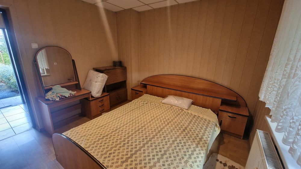 Łóżko, meble, zestaw mebli