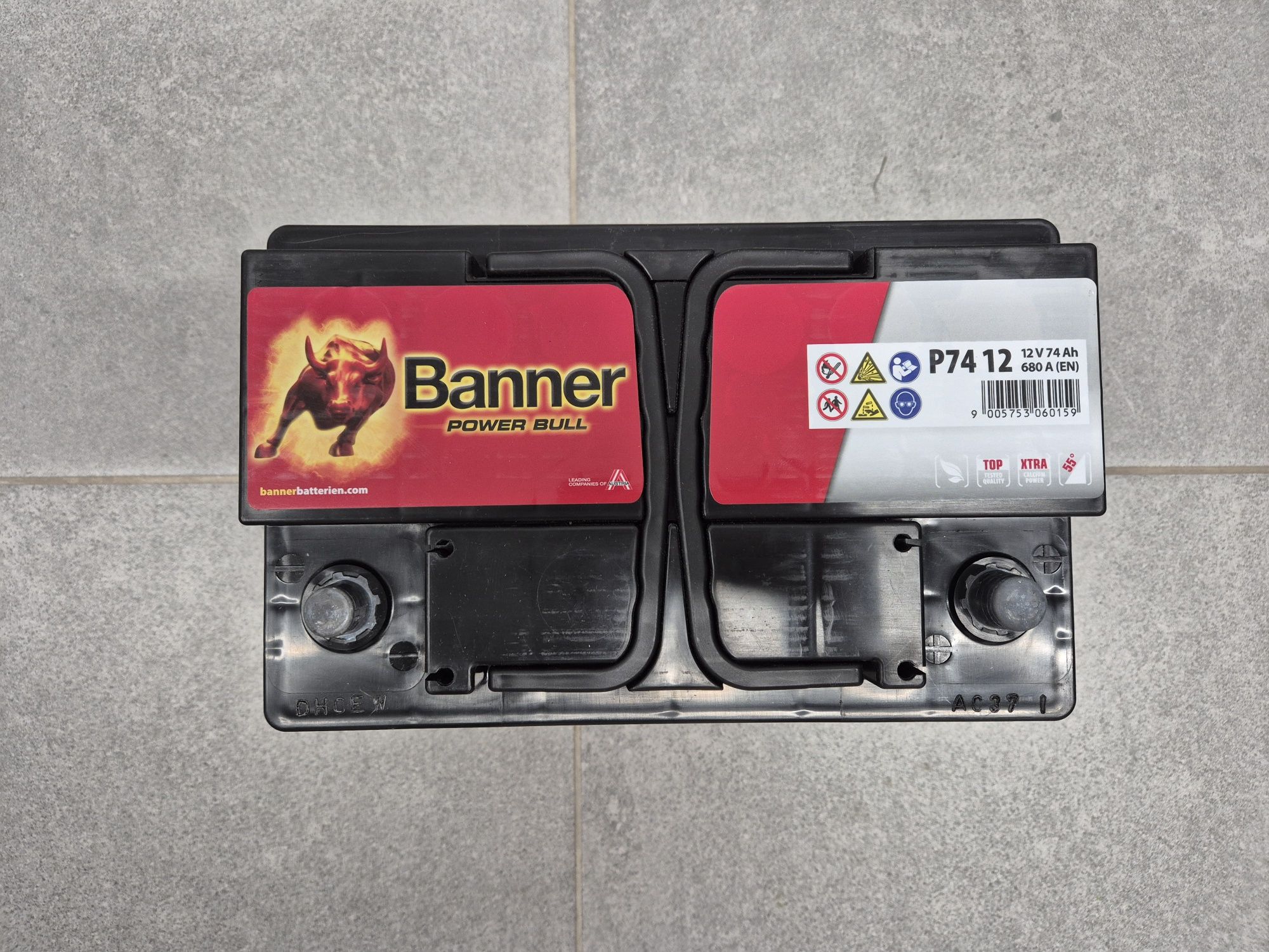 Sprzedam akumulator marki premium "Banner POWER BULL" 12V 74Ah 680A