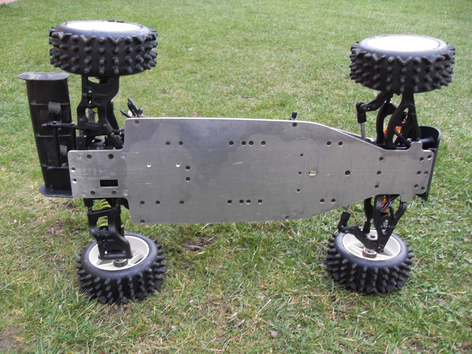 Carson Schattenjager Buggy FLUX CE6 1:6  2WD Elektryczny Model RC