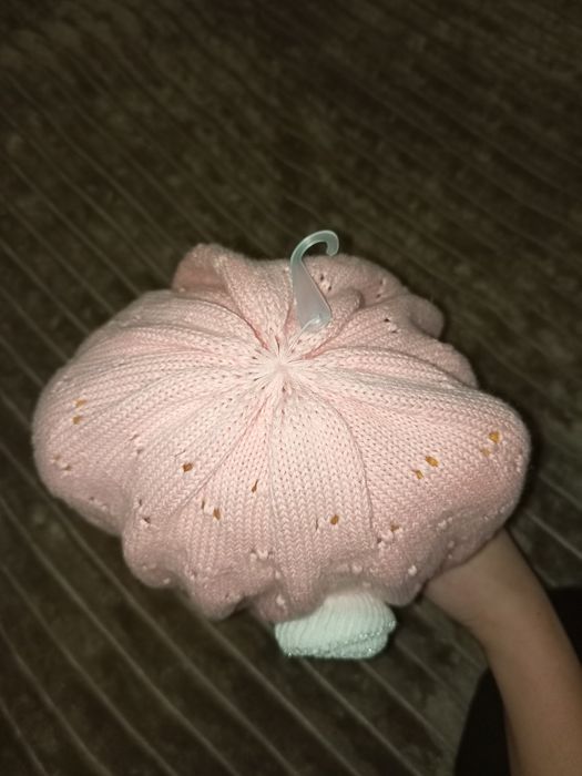 Шапочка на дівчинку