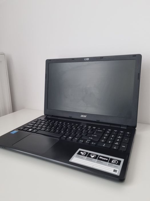 Laptop Acer e5-571 nowy dysk!
