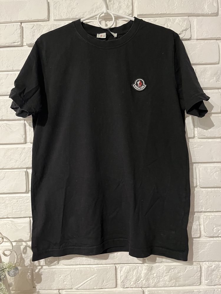 T shirt czarny koszulka Moncler hit