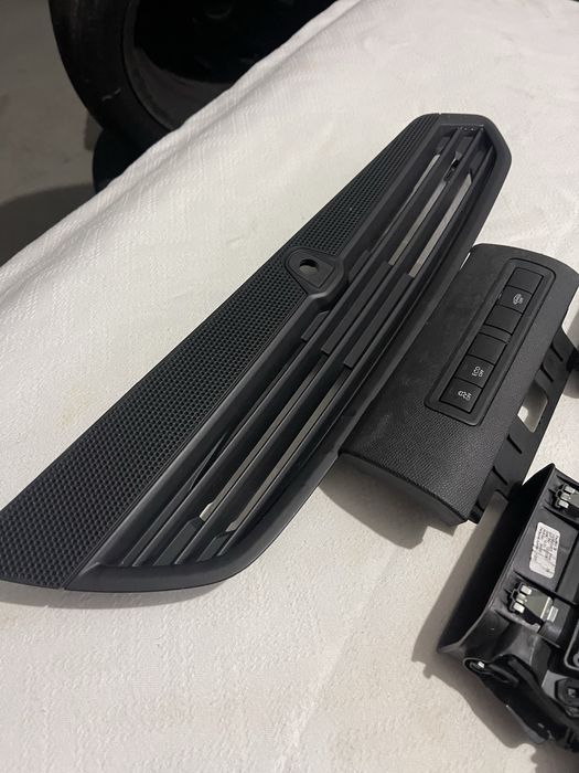 Só Peça Pejeot 308 Grelhas do tablier