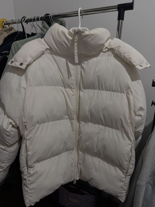 Пуховик молочний  Fabrik