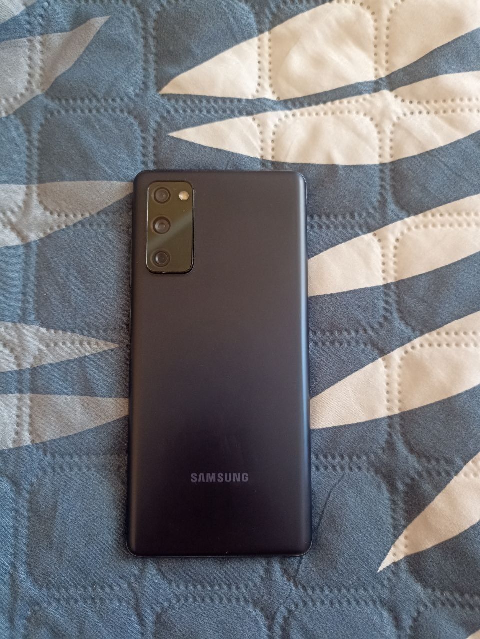 Samsung s20fe 5dg синий 8/128