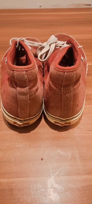 Buty Vans Chukka Low męskie 43 / US 9.5 czerwone zamszowe sneakersy