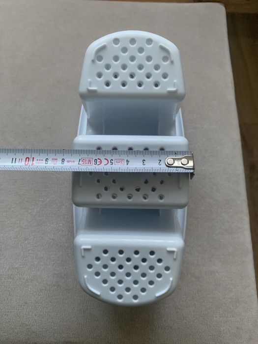 Ociekacz na sztućce