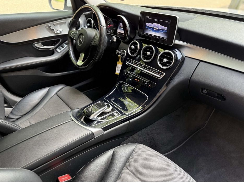 Mercedes Class C 220d