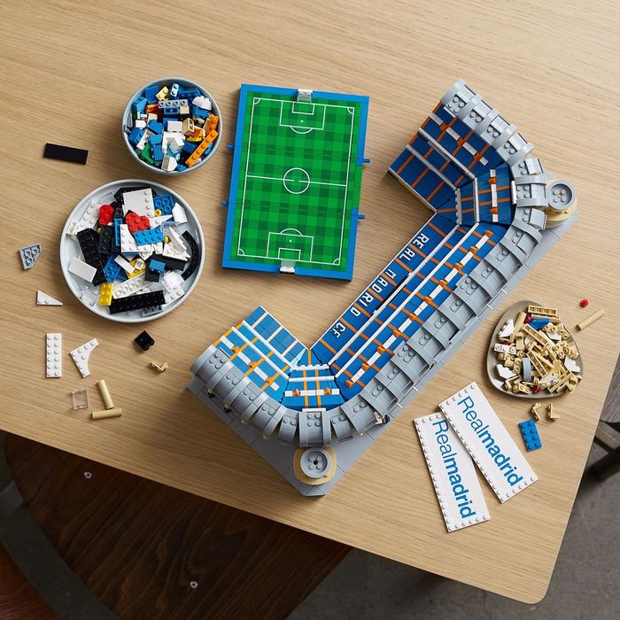 LEGO Creator Expert Zestaw Stadion Real Madryt 10299
