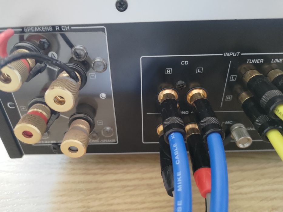 Yamaha AS-1000 wzmacniacz