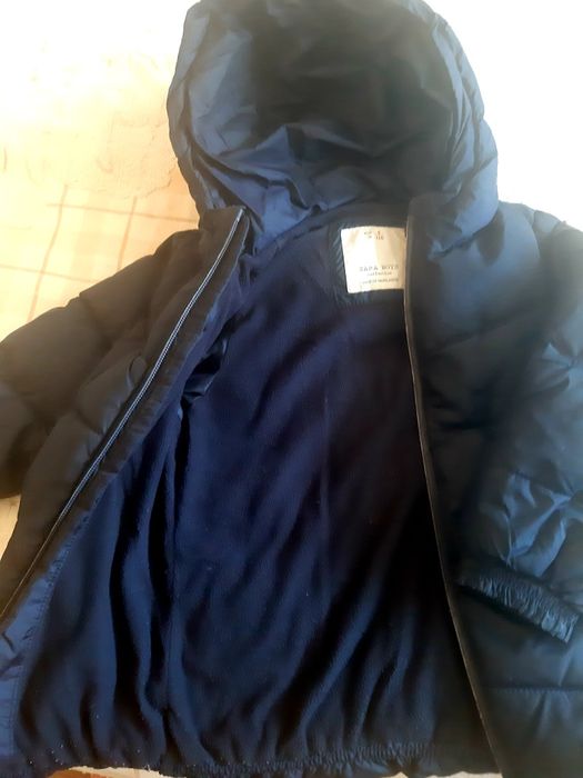 Тёплая куртка Zara с капюшоном на мальчика 6 лет