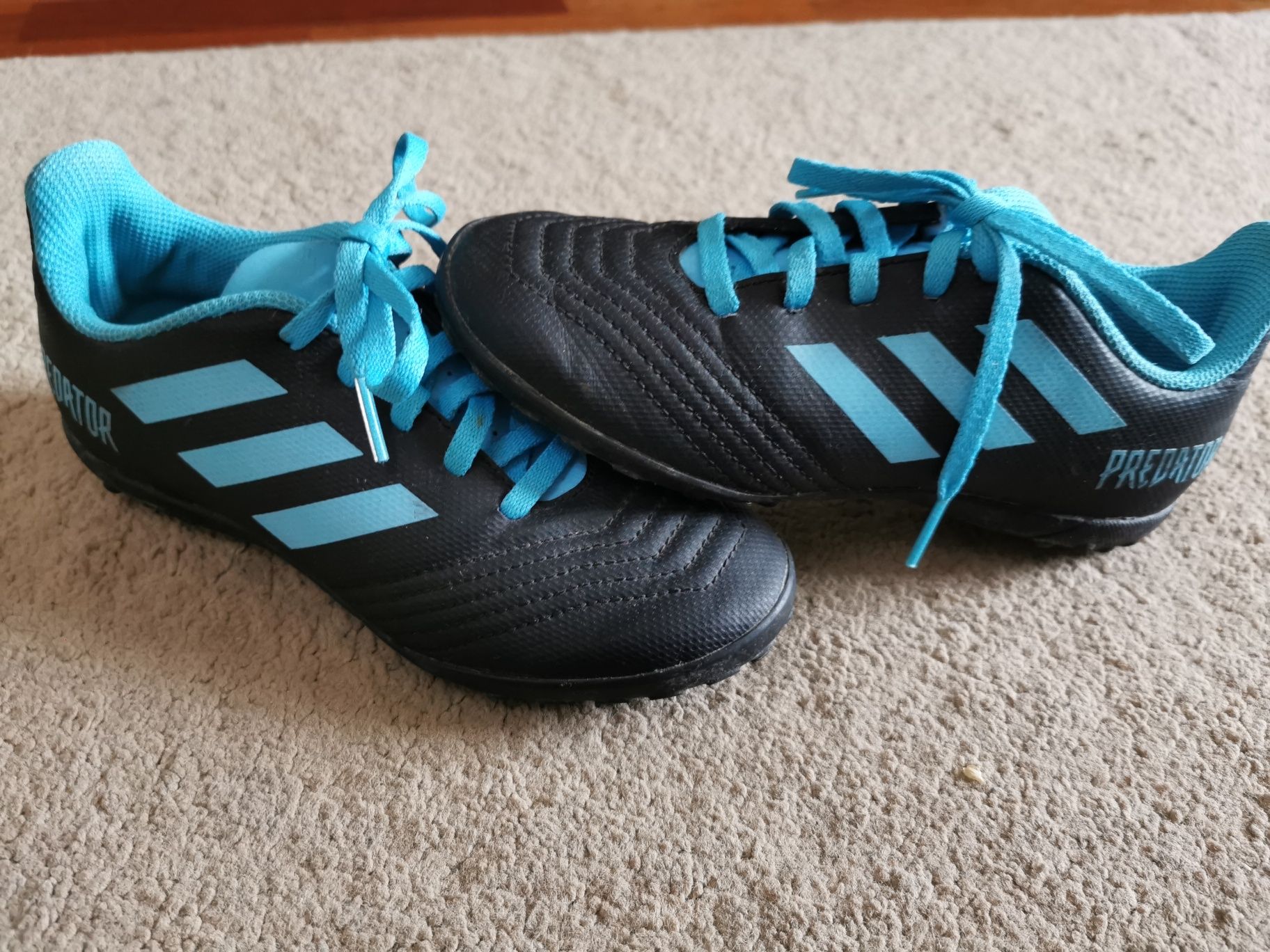 Vendo Botas Futebol Adidas