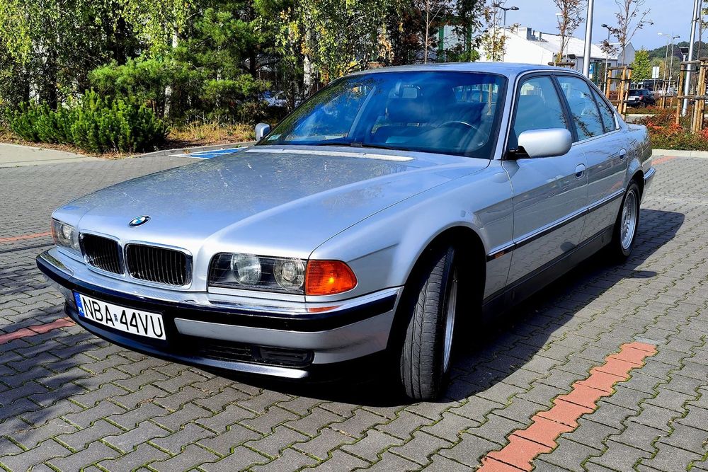 BMW Seria 7 BMW E38 seria 7 740i V8 (153k km)