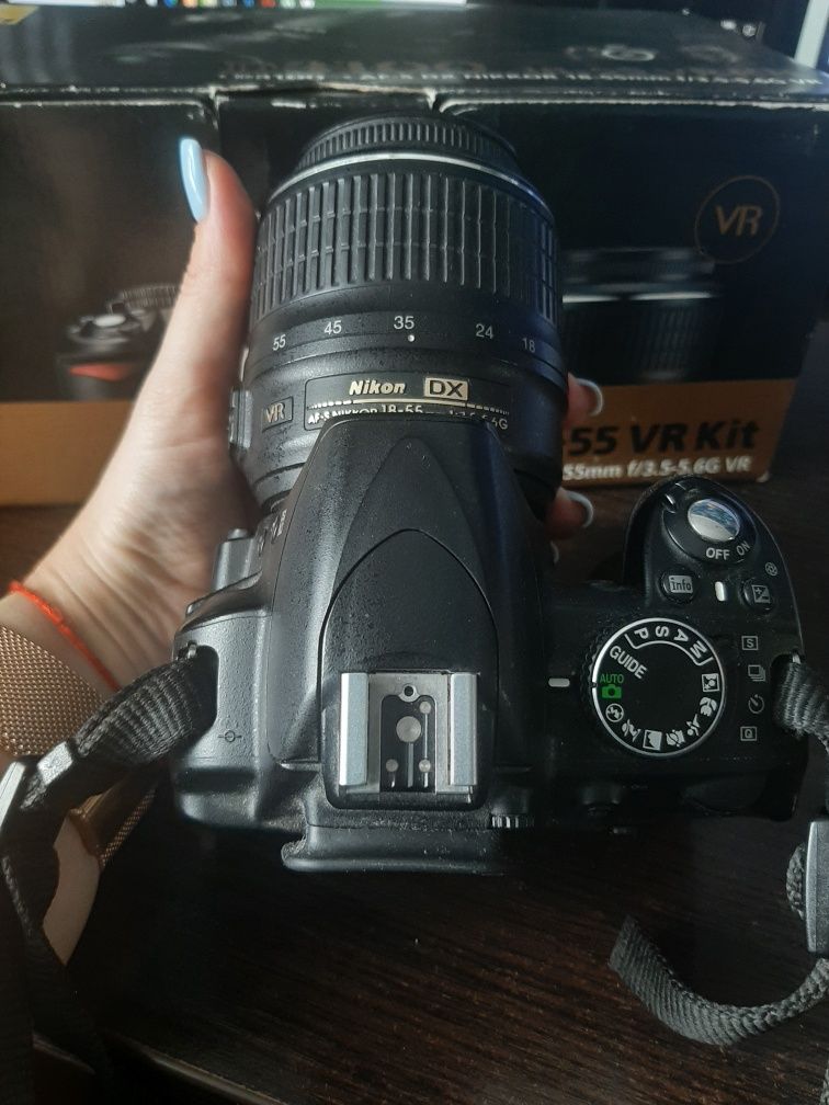 NIKON d3100 + об'єктив 18-55