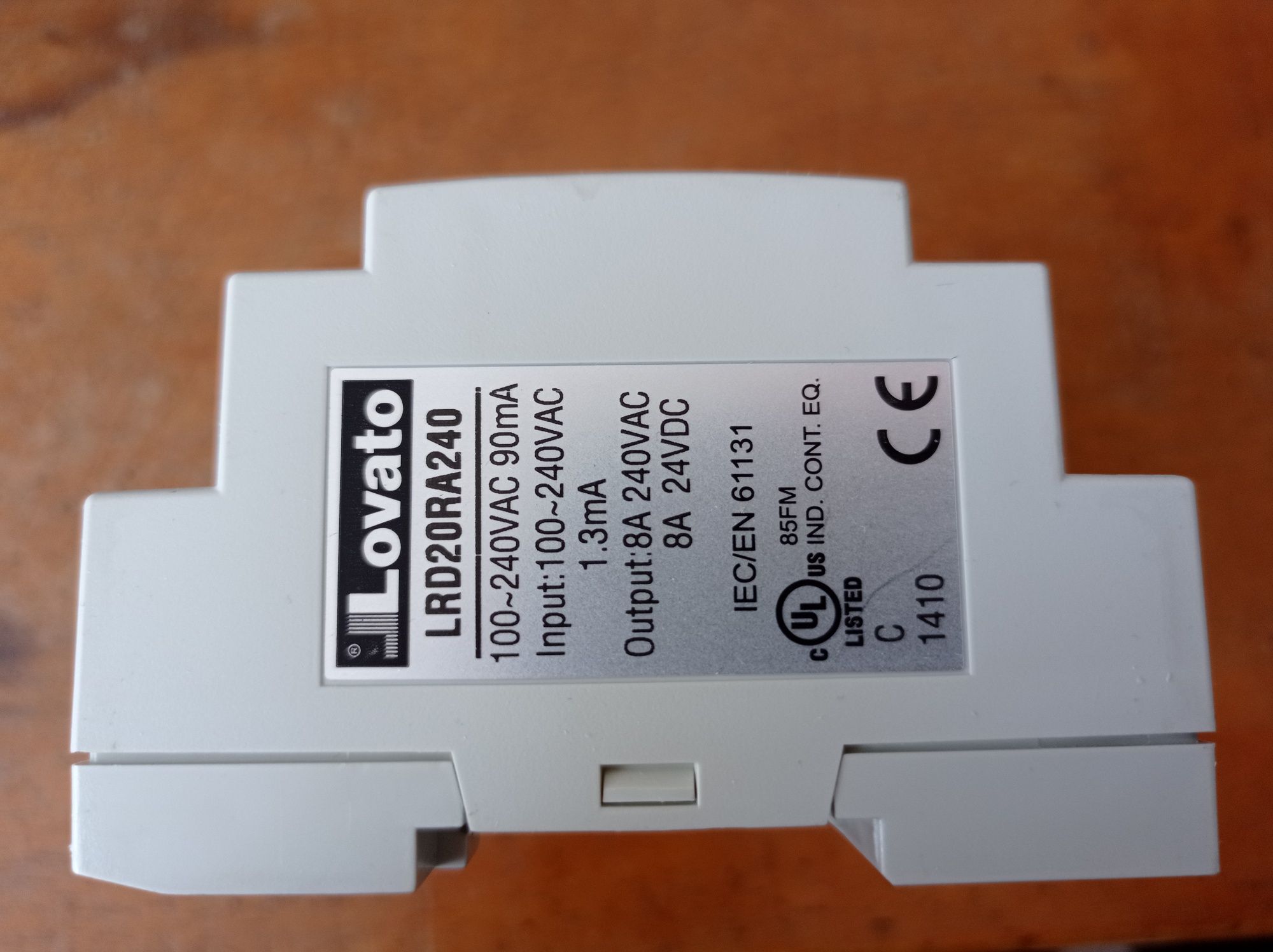 Sterownik programowalny Lovato LRD20RA240
