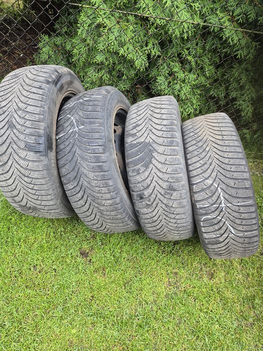 Opony zimowe felgi renault megane 3  Hankook 205/55 R16