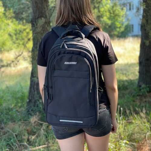 Plecak czarny do szkoły PLECAK SZKOLNY