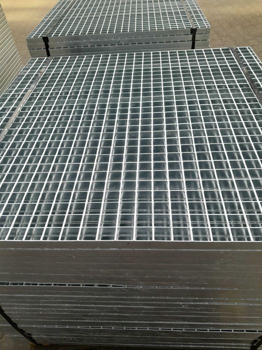 Profil 40x40x1,5 ocynk 40 1,5mm stal stalowy I gatunek sztangi 6mb 6