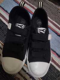 Buty trampki rozmiar 34