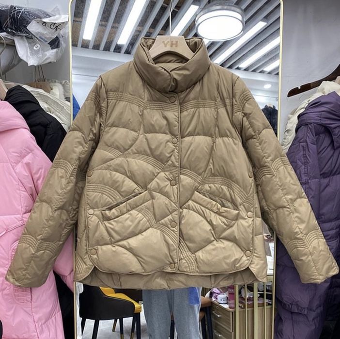 Демісезон осіння куртка бомбер пуховик натуральний пух mango/bershka