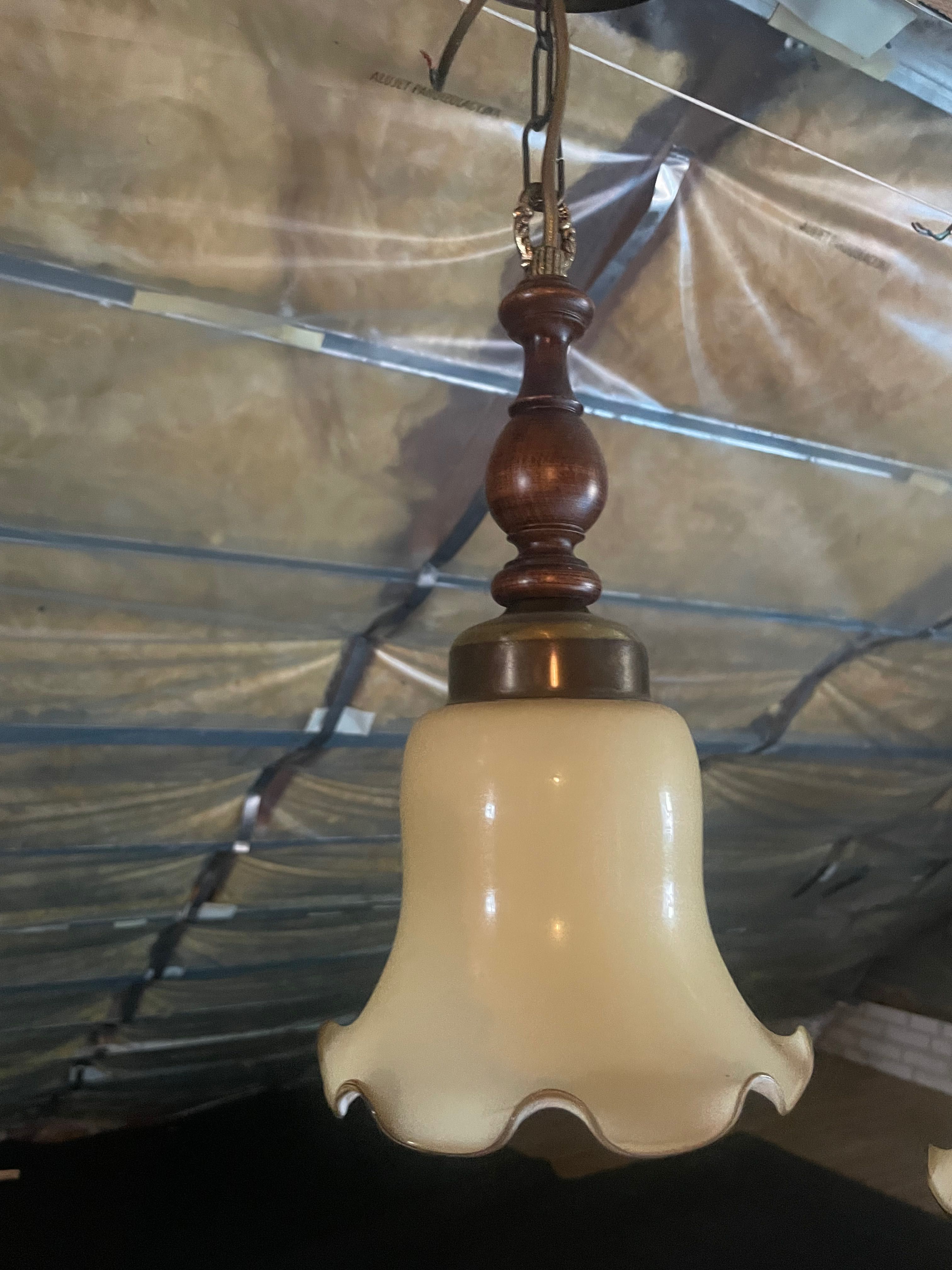 Lampy lampki wiszące długie na łańcuszku