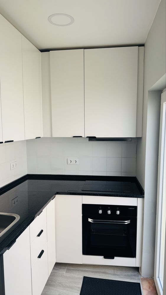 T1 Charmoso com Terraços, mobilado Sótão Amplo e Tudo Novo a estrear!